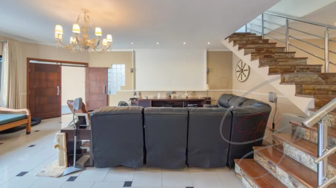 Casa com 3 quartos à venda, 254m2 em Adalgisa, Osasco - SP - imagem 6 Foto 6 de Casa com 3 quartos à venda, 254m2 em Adalgisa, Osasco - SP