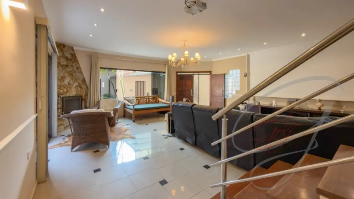 Casa com 3 quartos à venda, 254m2 em Adalgisa, Osasco - SP - imagem 7 Foto 7 de Casa com 3 quartos à venda, 254m2 em Adalgisa, Osasco - SP