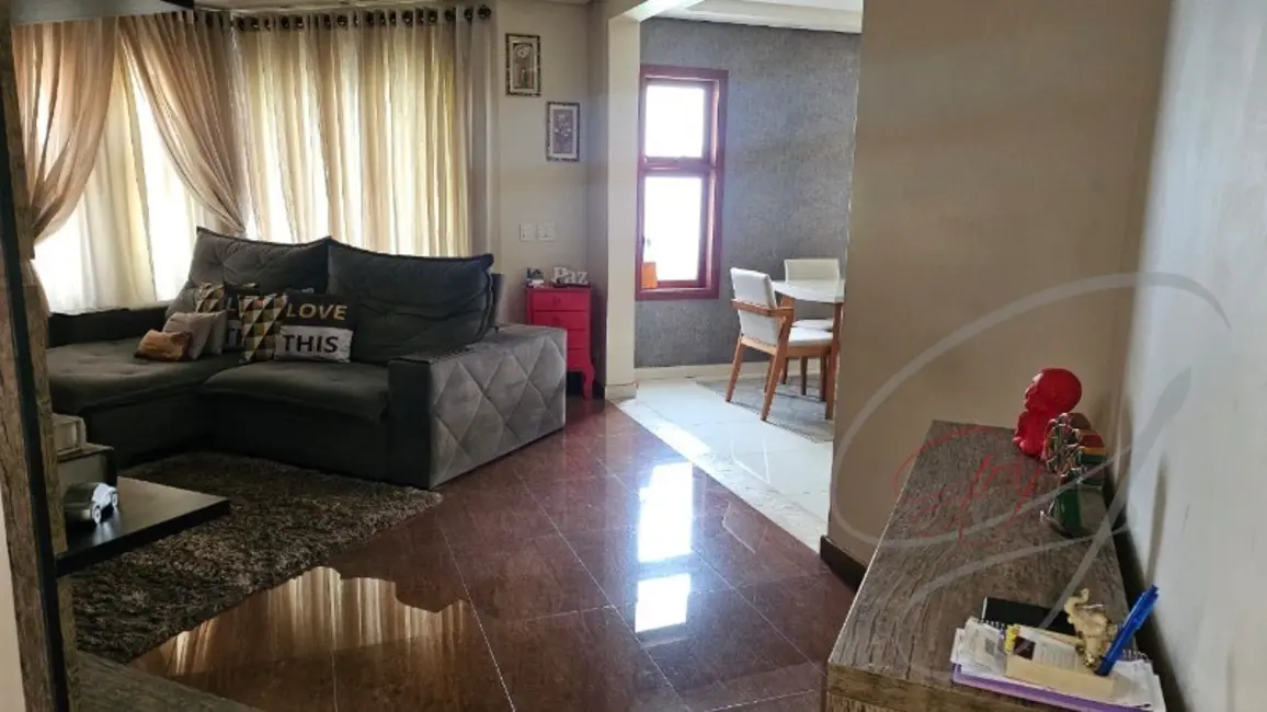 Foto 2 de Casa com 4 quartos à venda, 323m2 em City Bussocaba, Osasco - SP