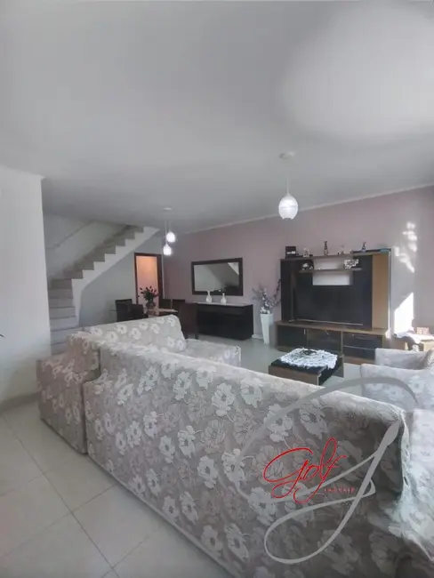 Foto 2 de Casa com 3 quartos à venda, 165m2 em Umuarama, Osasco - SP