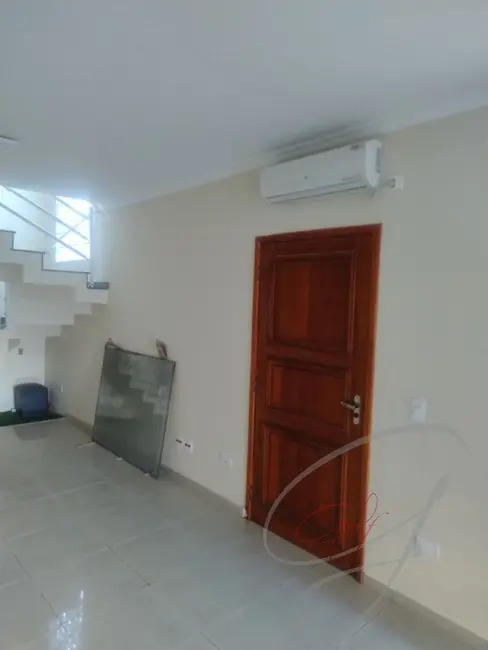 Casa com 4 quartos à venda, 320m2 em Vila Yara, Osasco - SP - imagem 8 Foto 8 de Casa com 4 quartos à venda, 320m2 em Vila Yara, Osasco - SP