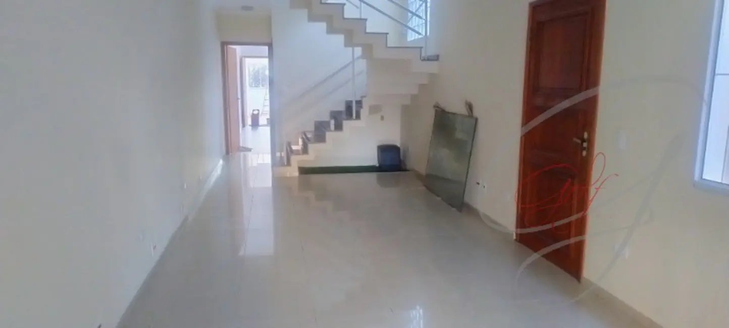 Casa com 4 quartos à venda, 320m2 em Vila Yara, Osasco - SP - imagem 6 Foto 6 de Casa com 4 quartos à venda, 320m2 em Vila Yara, Osasco - SP