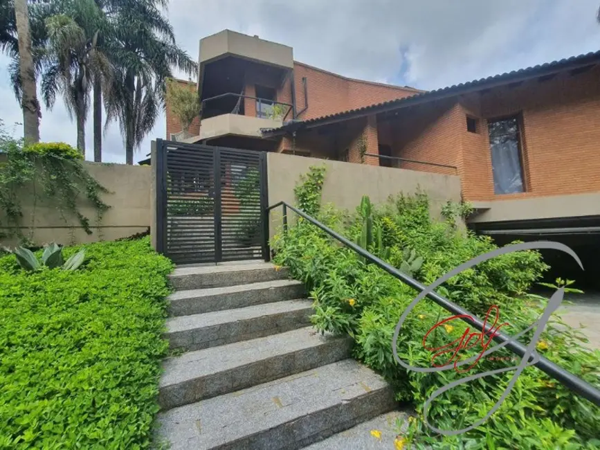 Foto 2 de Casa com 5 quartos à venda, 850m2 em Nova Fazendinha, Carapicuiba - SP