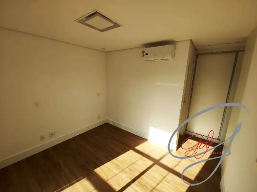 Apartamento com 3 quartos para alugar, 126m2 em Vila Yara, Osasco - SP - imagem 9 Foto 9 de Apartamento com 3 quartos para alugar, 126m2 em Vila Yara, Osasco - SP