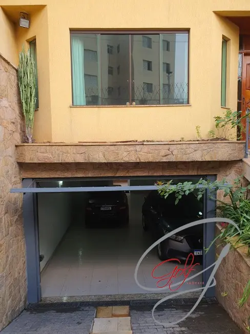 Foto 2 de Casa com 3 quartos à venda, 290m2 em Jaguaribe, Osasco - SP