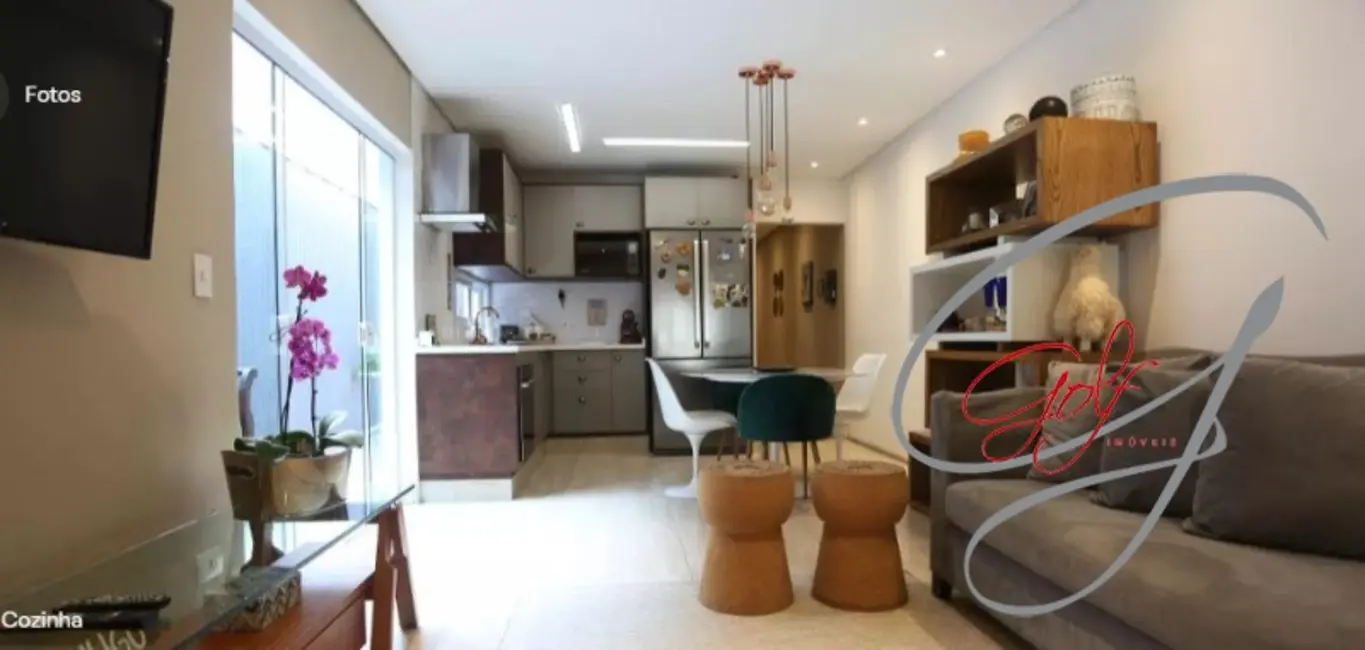 Foto 2 de Casa com 2 quartos à venda, 92m2 em Quitaúna, Osasco - SP