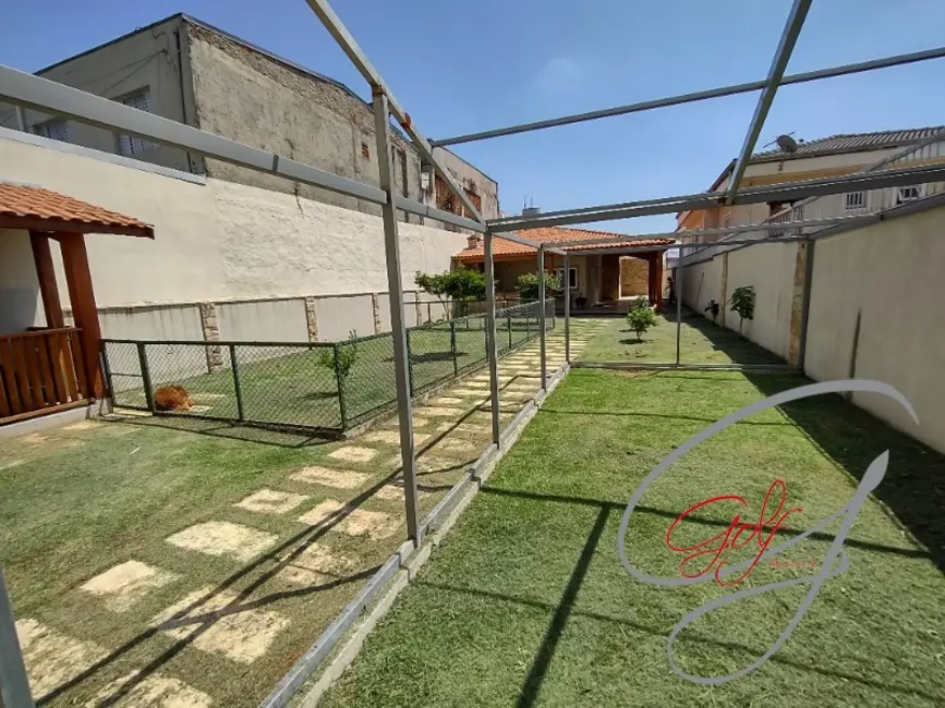 Casa com 3 quartos à venda, 500m2 em Quitaúna, Osasco - SP - imagem 5 Foto 5 de Casa com 3 quartos à venda, 500m2 em Quitaúna, Osasco - SP