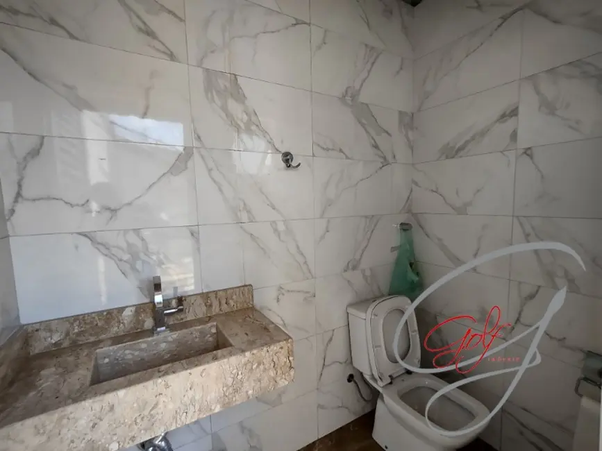 Casa com 3 quartos à venda, 500m2 em Quitaúna, Osasco - SP - imagem 3 Foto 3 de Casa com 3 quartos à venda, 500m2 em Quitaúna, Osasco - SP