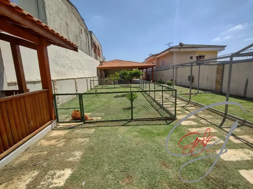 Casa com 3 quartos à venda, 500m2 em Quitaúna, Osasco - SP - imagem 4 Foto 4 de Casa com 3 quartos à venda, 500m2 em Quitaúna, Osasco - SP