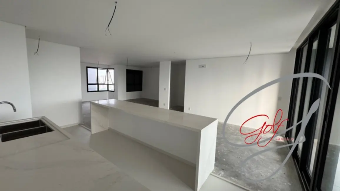 Foto 2 de Apartamento com 3 quartos à venda, 183m2 em Osasco - SP