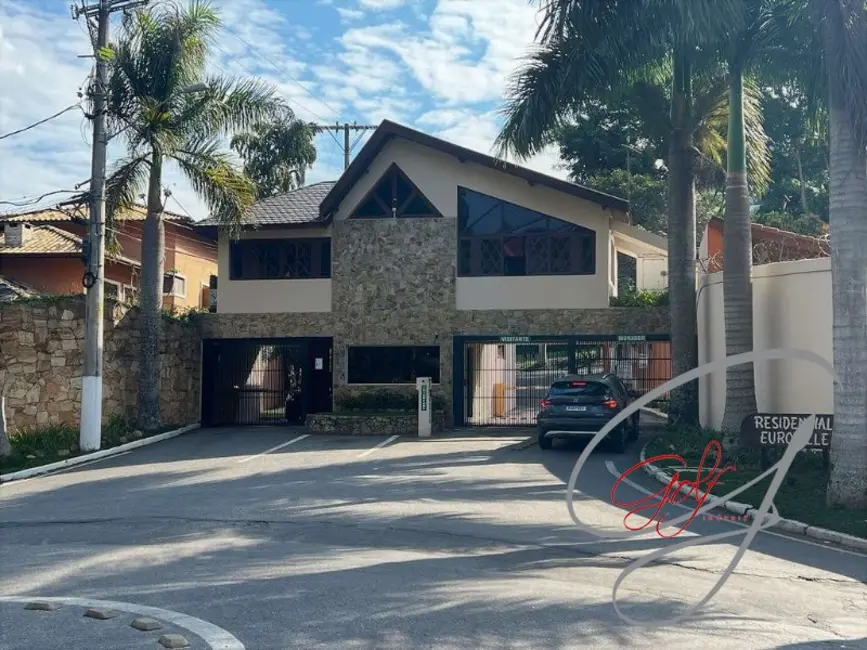 Foto 1 de Casa de Condomínio com 4 quartos à venda, 380m2 em Residencial Euroville, Carapicuiba - SP
