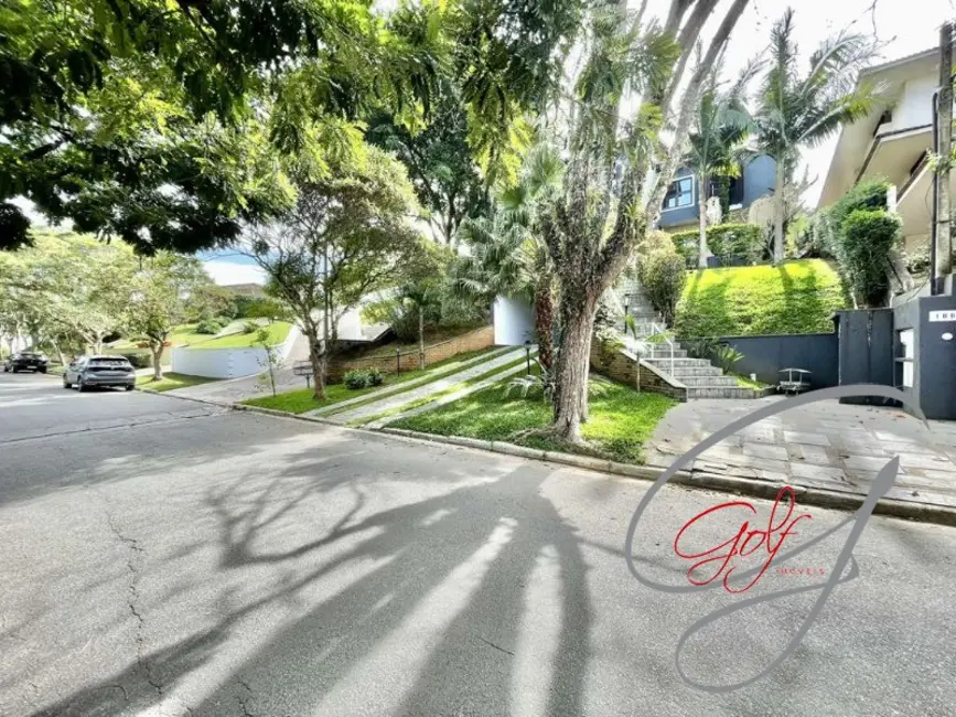 Casa de Condomínio com 4 quartos à venda, 380m2 em Residencial Euroville, Carapicuiba - SP - imagem 5 Foto 5 de Casa de Condomínio com 4 quartos à venda, 380m2 em Residencial Euroville, Carapicuiba - SP