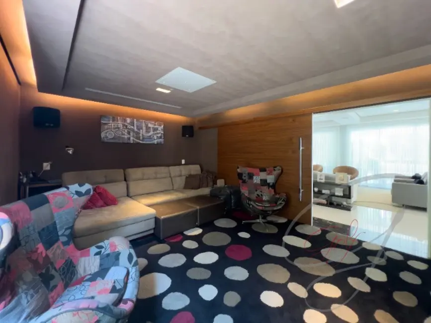 Foto 3 de Casa de Condomínio com 5 quartos à venda, 706m2 em Osasco - SP