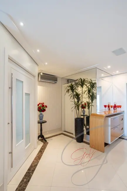 Foto 8 de Apartamento com 4 quartos à venda, 224m2 em Vila São Francisco, São Paulo - SP