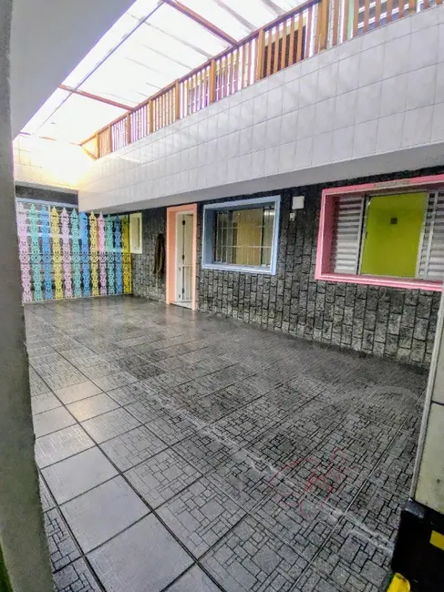 Foto 1 de Casa com 4 quartos à venda, 238m2 em Vila Dalva, São Paulo - SP