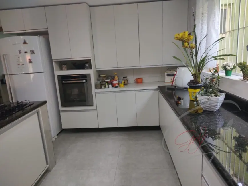 Foto 4 de Sítio / Rancho com 4 quartos à venda, 510m2 em Barnabés, Juquitiba - SP