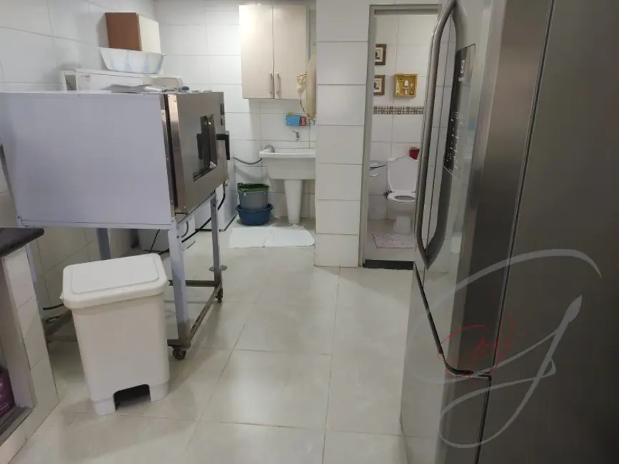 Foto 6 de Sítio / Rancho com 4 quartos à venda, 510m2 em Barnabés, Juquitiba - SP