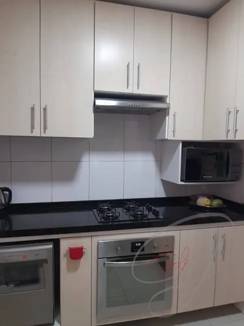 Casa com 3 quartos à venda, 165m2 em Bonfim, Osasco - SP - imagem 8 Foto 8 de Casa com 3 quartos à venda, 165m2 em Bonfim, Osasco - SP