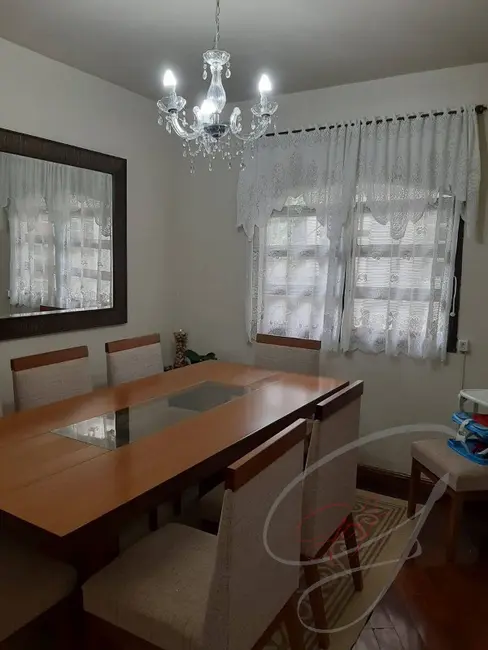 Casa com 3 quartos à venda, 165m2 em Bonfim, Osasco - SP - imagem 4 Foto 4 de Casa com 3 quartos à venda, 165m2 em Bonfim, Osasco - SP