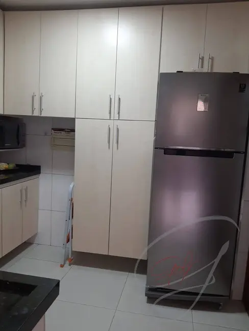 Casa com 3 quartos à venda, 165m2 em Bonfim, Osasco - SP - imagem 9 Foto 9 de Casa com 3 quartos à venda, 165m2 em Bonfim, Osasco - SP