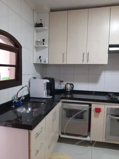 Casa com 3 quartos à venda, 165m2 em Bonfim, Osasco - SP - imagem 7 Foto 7 de Casa com 3 quartos à venda, 165m2 em Bonfim, Osasco - SP