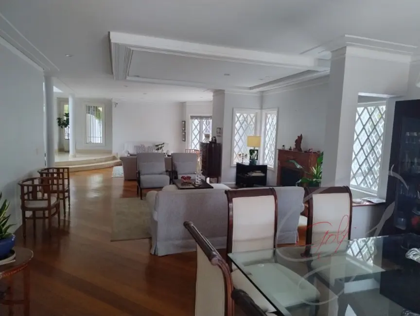 Foto 1 de Casa com 4 quartos à venda, 500m2 em São Paulo - SP