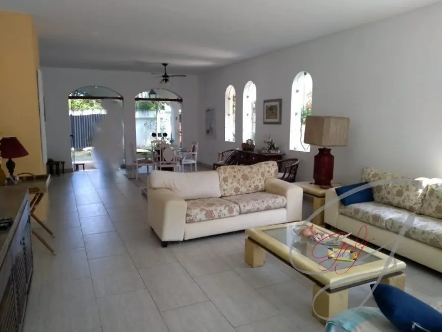 Foto 2 de Casa com 4 quartos à venda, 604m2 em Enseada, Guaruja - SP