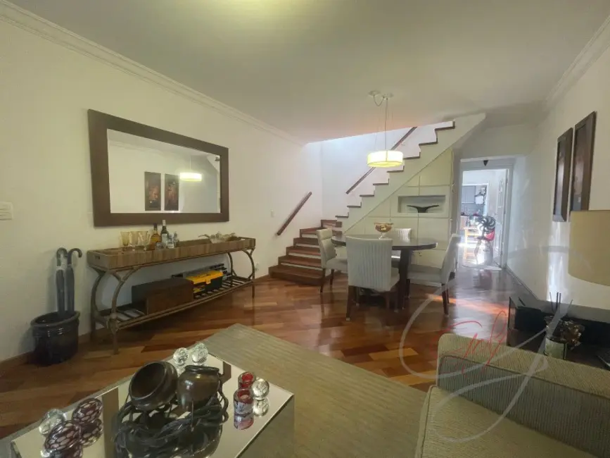 Foto 3 de Casa com 2 quartos à venda, 182m2 em Parque Continental, São Paulo - SP