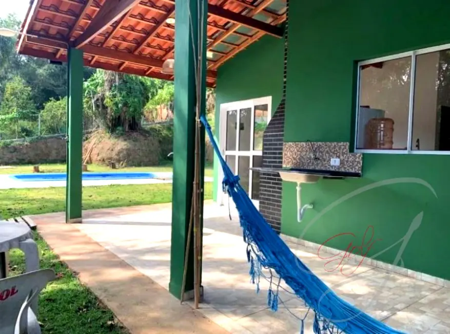 Chácara com 2 quartos à venda, 130m2 em Vargem Grande Paulista - SP - imagem 4 Foto 4 de Chácara com 2 quartos à venda, 130m2 em Vargem Grande Paulista - SP