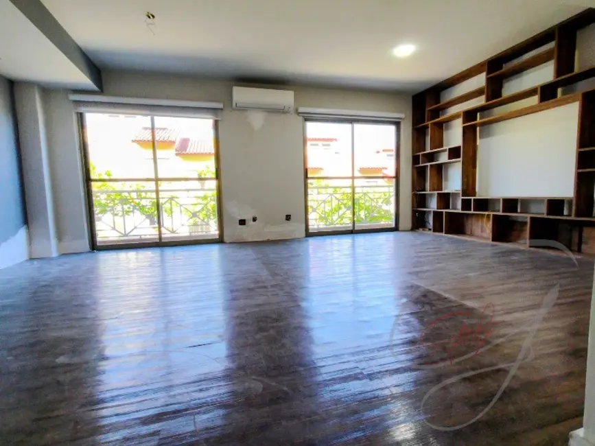 Foto 1 de Casa de Condomínio com 3 quartos à venda, 300m2 em Vila São Francisco, São Paulo - SP