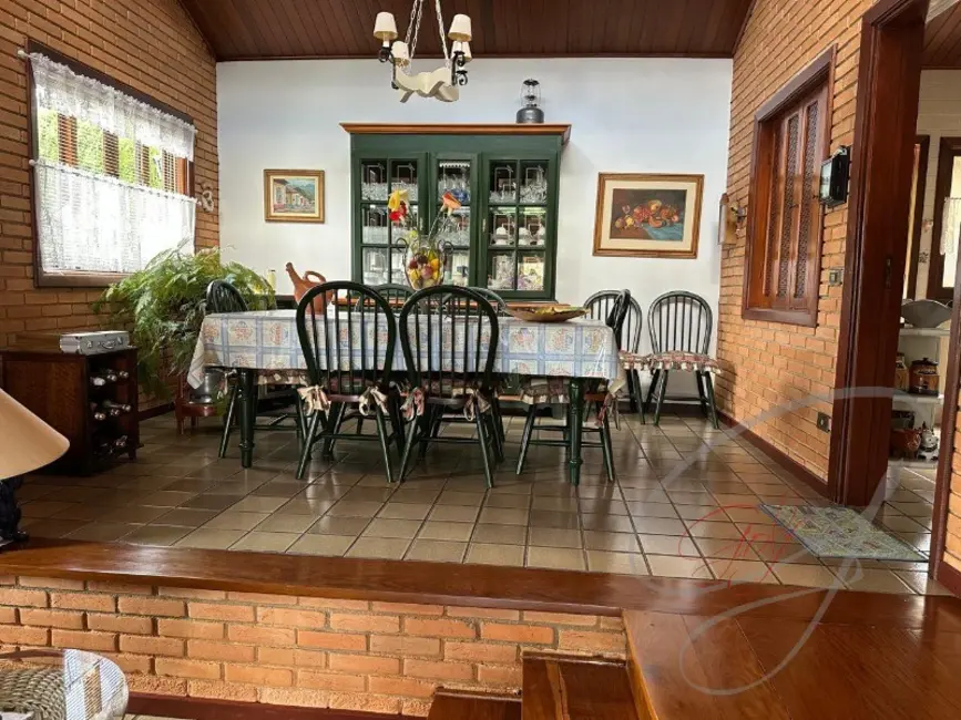 Foto 3 de Casa de Condomínio com 5 quartos à venda, 258m2 em Ibiuna - SP