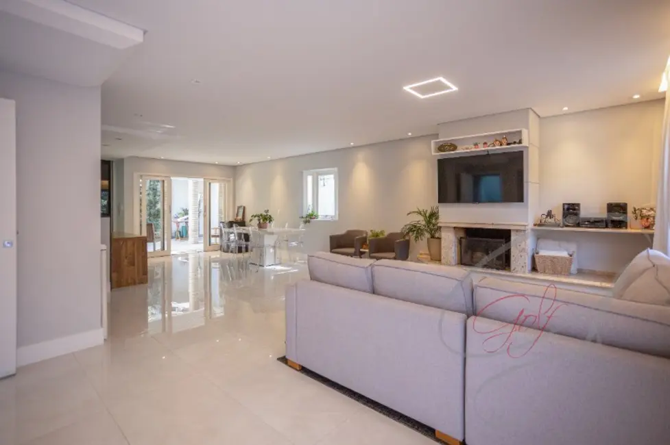 Foto 5 de Casa de Condomínio com 3 quartos à venda, 304m2 em Vila São Francisco, São Paulo - SP