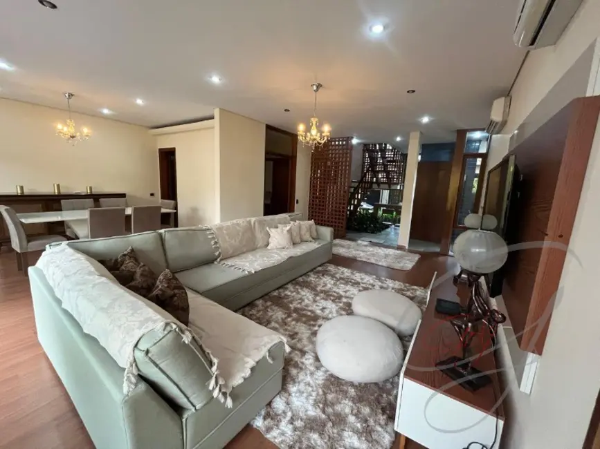 Casa com 4 quartos à venda, 350m2 em Vila São Francisco, São Paulo - SP - imagem 2 Foto 2 de Casa com 4 quartos à venda, 350m2 em Vila São Francisco, São Paulo - SP