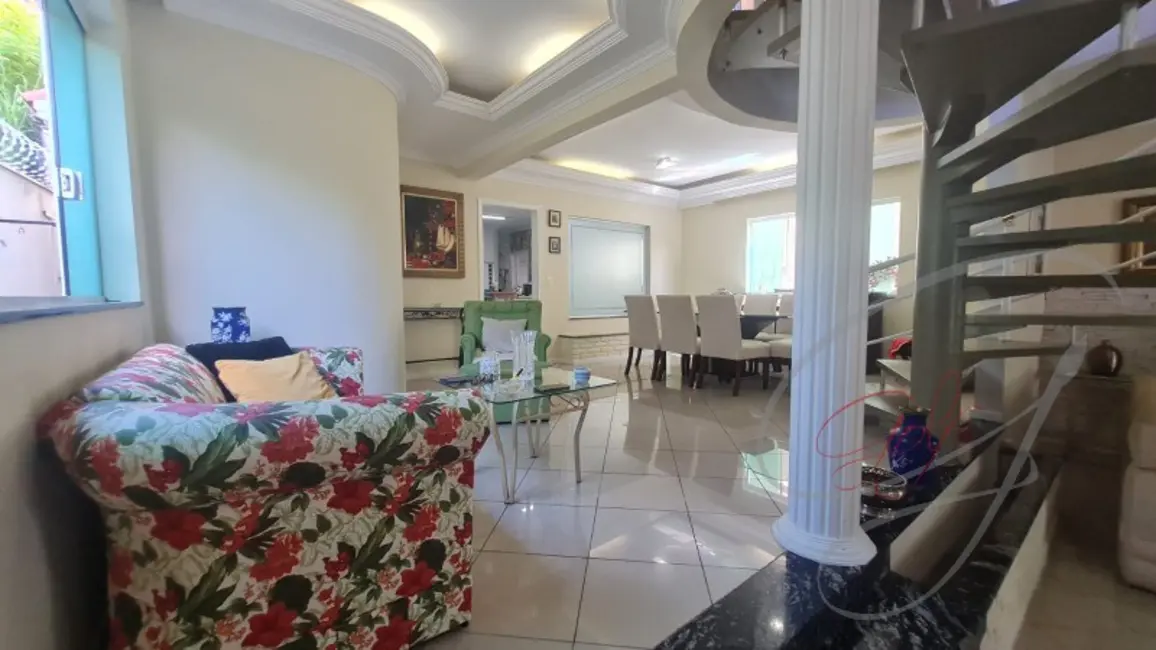 Foto 1 de Casa com 3 quartos à venda e para alugar, 300m2 em Adalgisa, Osasco - SP
