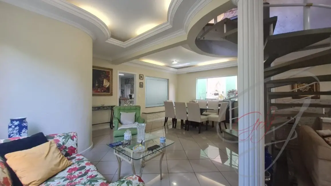 Foto 2 de Casa com 3 quartos à venda e para alugar, 300m2 em Adalgisa, Osasco - SP