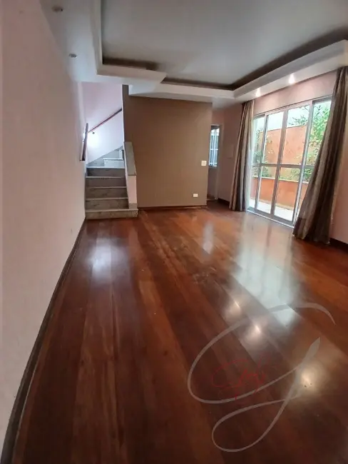 Foto 3 de Casa com 4 quartos à venda e para alugar, 150m2 em Vila São Francisco, São Paulo - SP