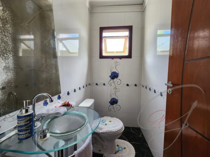 Foto 7 de Casa com 3 quartos à venda, 337m2 em Gramado, Cotia - SP