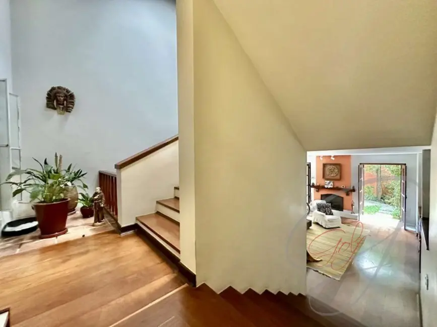 Foto 9 de Casa com 4 quartos à venda, 228m2 em Jardim Jussara, São Paulo - SP