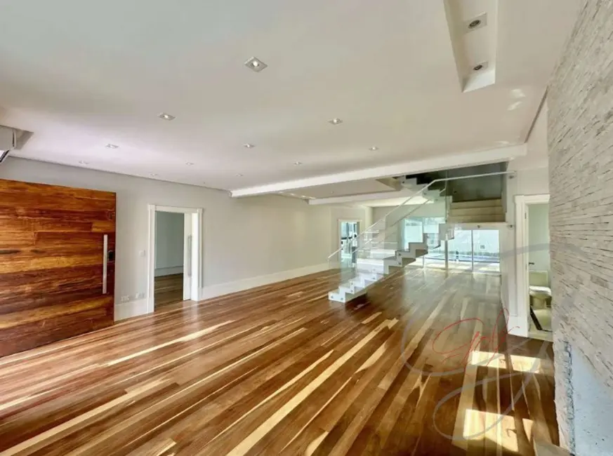 Casa de Condomínio com 4 quartos à venda, 468m2 em Granja Viana, Cotia - SP - imagem 9 Foto 9 de Casa de Condomínio com 4 quartos à venda, 468m2 em Granja Viana, Cotia - SP