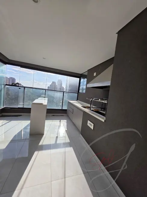 Apartamento com 3 quartos à venda, 150m2 em Osasco - SP - imagem 3 Foto 3 de Apartamento com 3 quartos à venda, 150m2 em Osasco - SP
