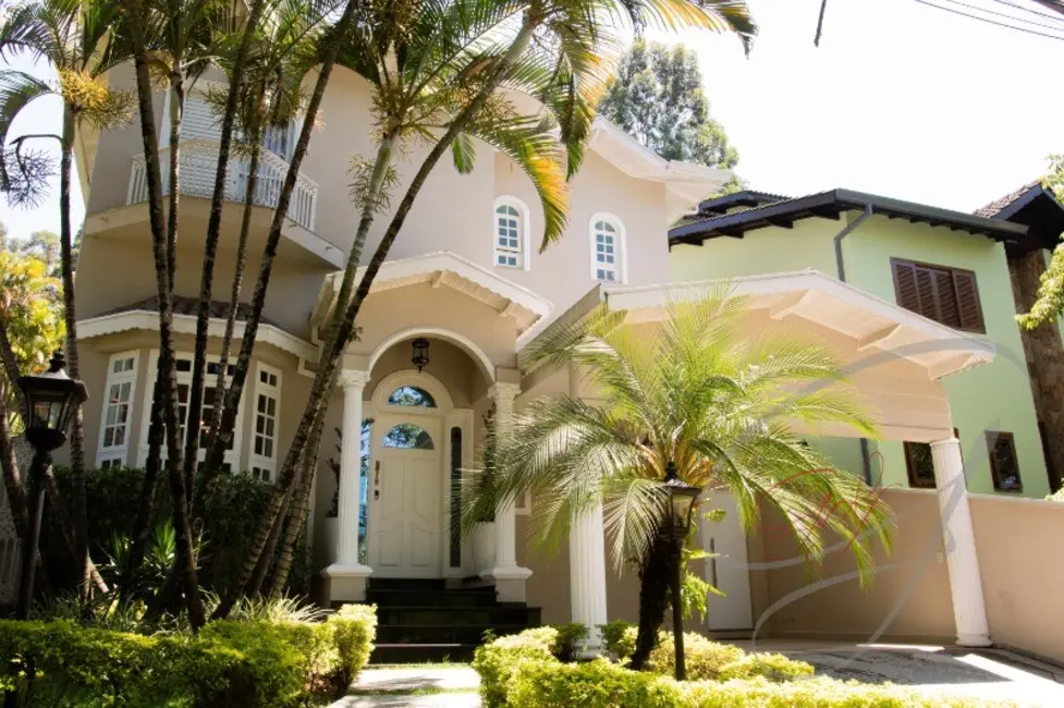 Casa de Condomínio com 4 quartos à venda, 359m2 em São Paulo II, Cotia - SP - imagem 3 Foto 3 de Casa de Condomínio com 4 quartos à venda, 359m2 em São Paulo II, Cotia - SP