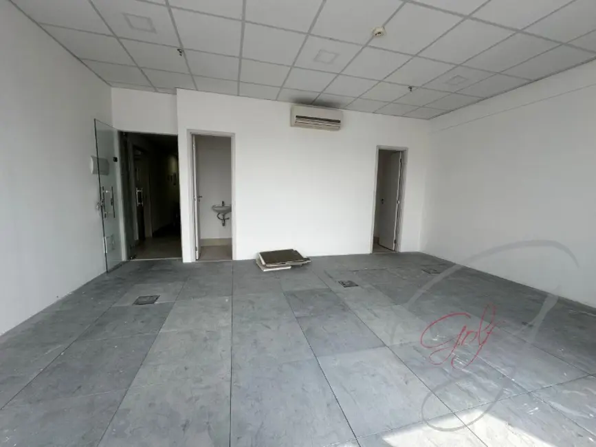 Sala Comercial à venda, 36m2 em Centro, Osasco - SP - imagem 7 Foto 7 de Sala Comercial à venda, 36m2 em Centro, Osasco - SP