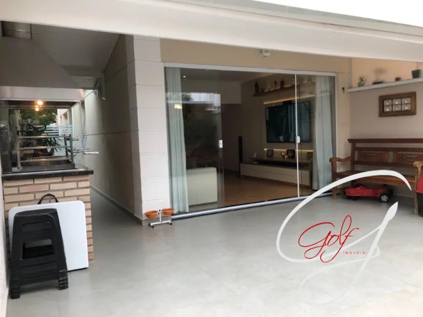 Casa de Condomínio com 3 quartos à venda, 105m2 em Osasco - SP - imagem 2 Foto 2 de Casa de Condomínio com 3 quartos à venda, 105m2 em Osasco - SP