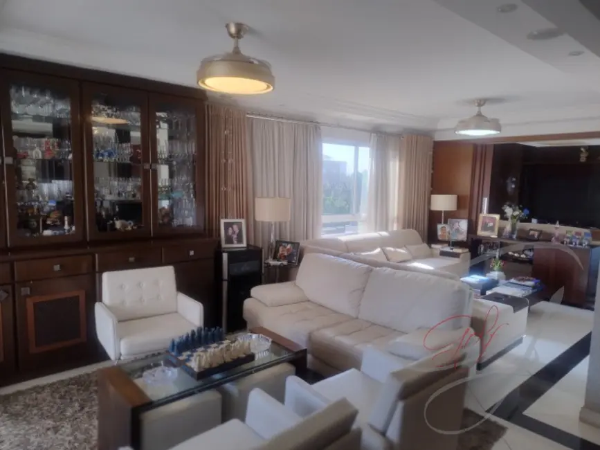 Foto 1 de Apartamento com 3 quartos à venda, 170m2 em Vila São Francisco, São Paulo - SP