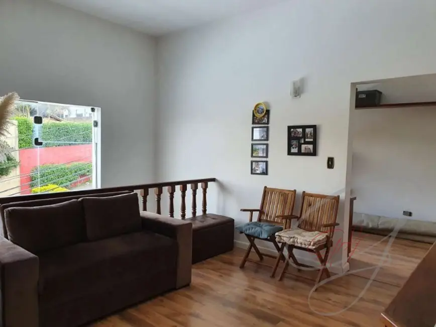 Foto 9 de Casa de Condomínio com 3 quartos à venda e para alugar, 320m2 em Granja Viana, Cotia - SP