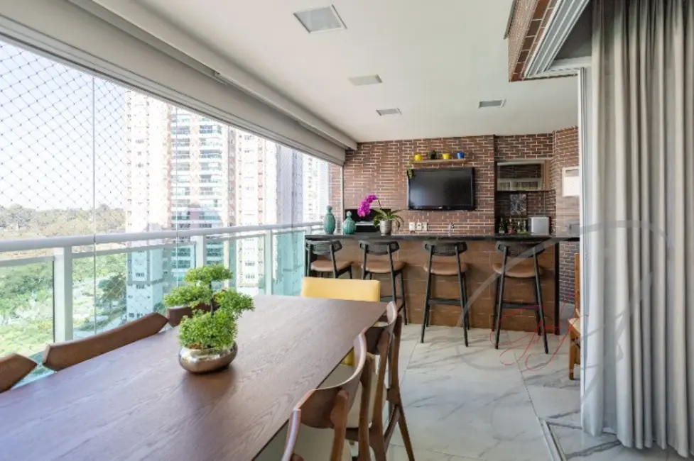 Foto 2 de Apartamento com 4 quartos à venda, 254m2 em Osasco - SP