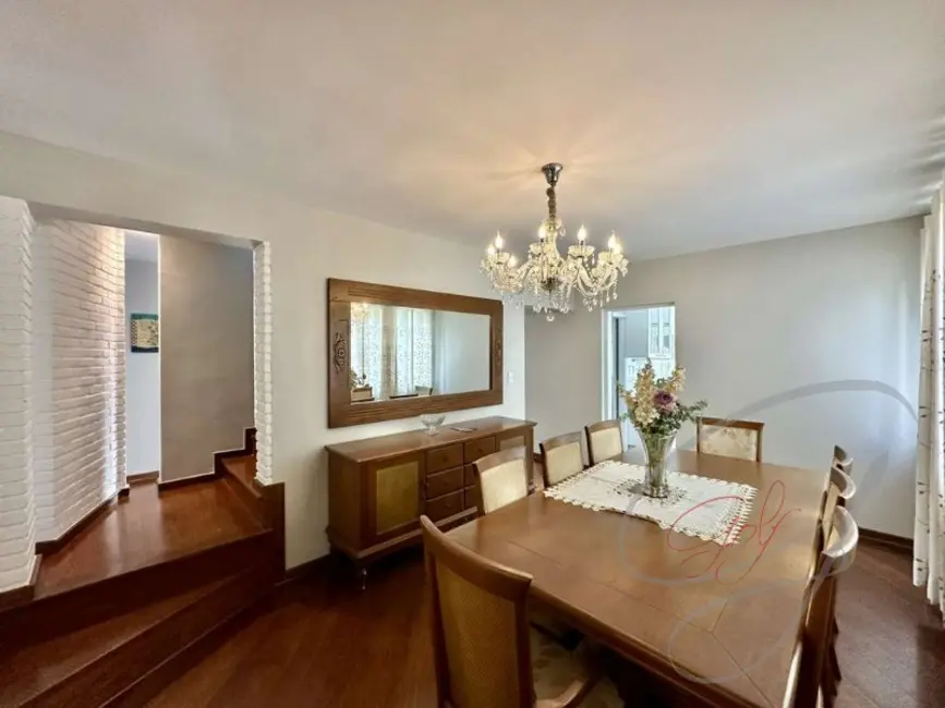 Foto 9 de Casa de Condomínio com 5 quartos à venda e para alugar, 650m2 em Granja Viana, Cotia - SP