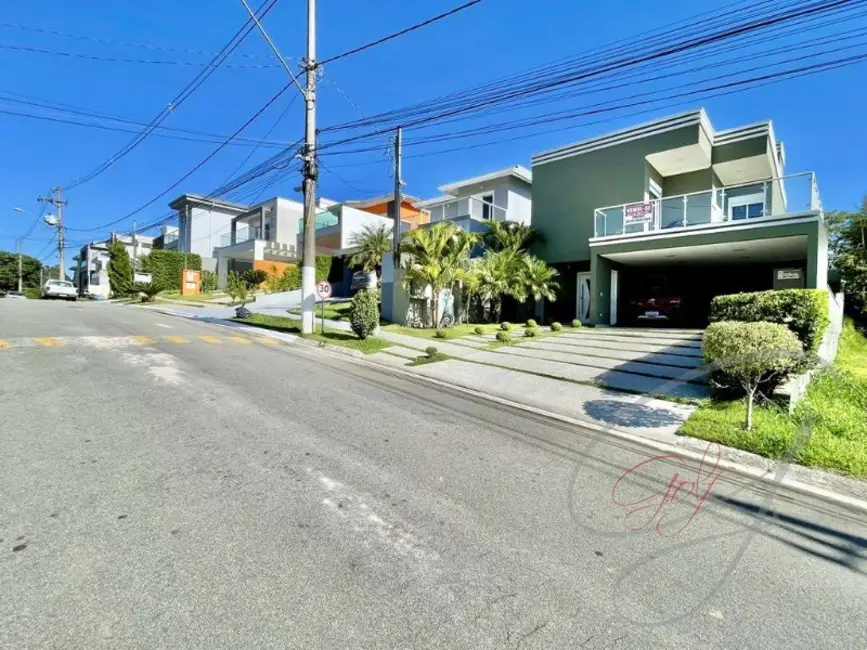 Casa de Condomínio com 3 quartos à venda, 335m2 em Granja Viana, Cotia - SP - imagem 7 Foto 7 de Casa de Condomínio com 3 quartos à venda, 335m2 em Granja Viana, Cotia - SP