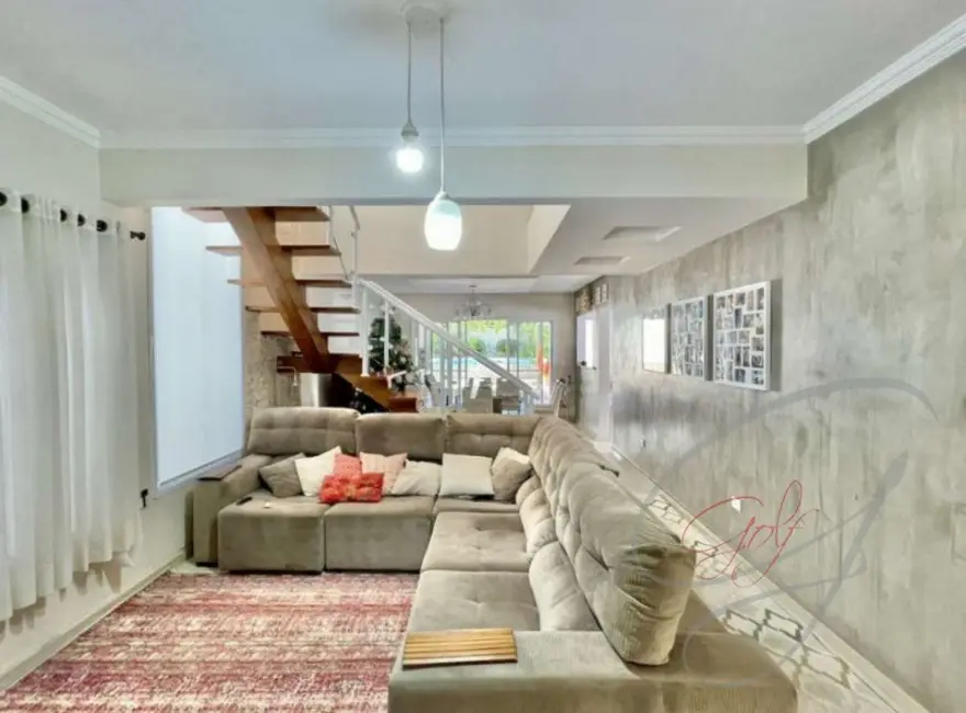 Casa de Condomínio com 3 quartos à venda, 335m2 em Granja Viana, Cotia - SP - imagem 9 Foto 9 de Casa de Condomínio com 3 quartos à venda, 335m2 em Granja Viana, Cotia - SP