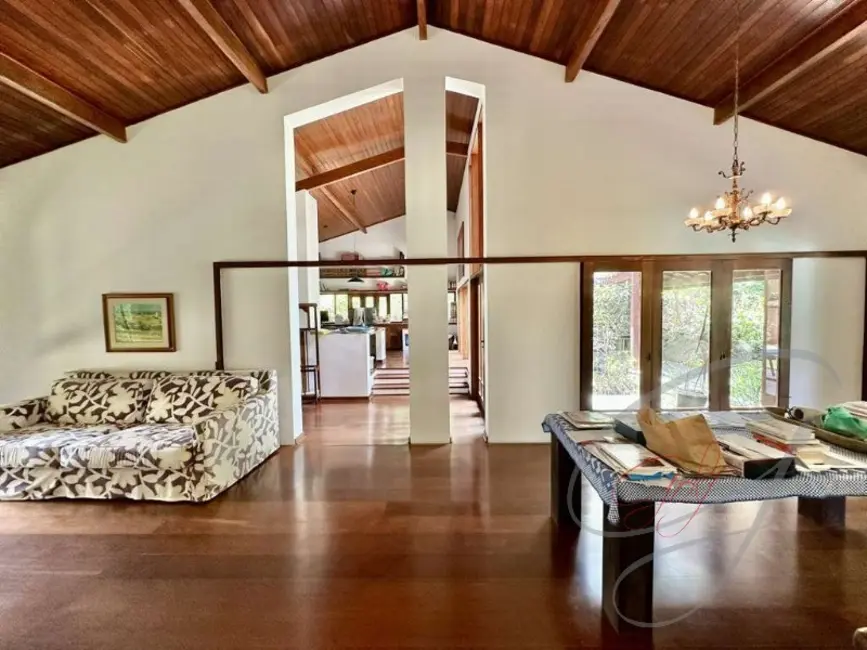 Casa de Condomínio com 4 quartos à venda, 417m2 em Granja Viana, Carapicuiba - SP - imagem 8 Foto 8 de Casa de Condomínio com 4 quartos à venda, 417m2 em Granja Viana, Carapicuiba - SP